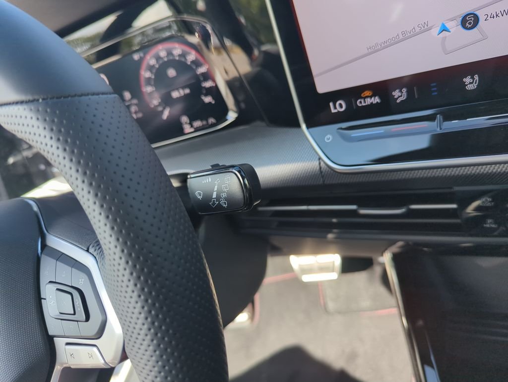 New 2026 White/off-white Volkswagen Autobahn image 24