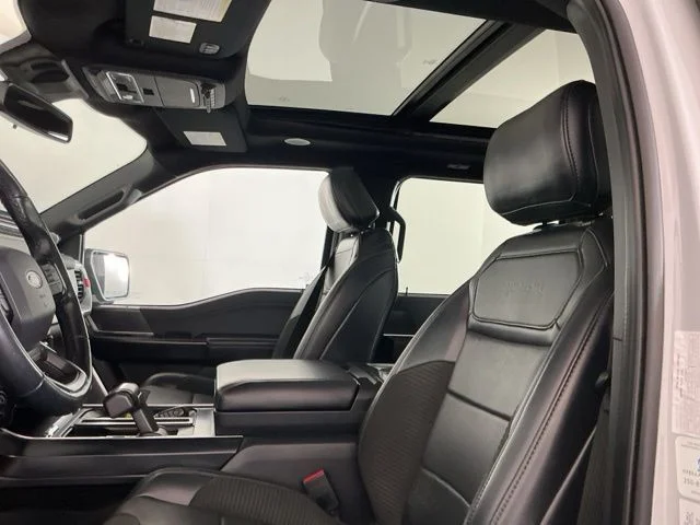 Used 2023  Ford Raptor image 18