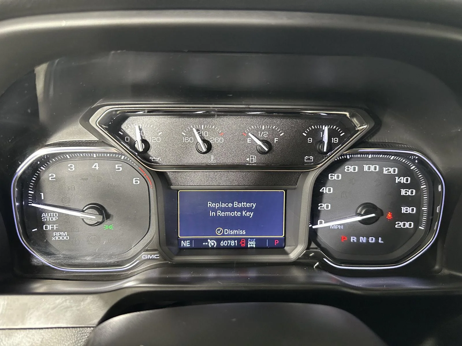 Used 2020 Onyx Black GMC Elevation image 25