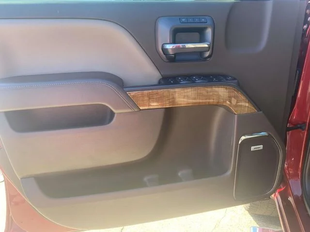 Used 2019 Red GMC SLT image 13