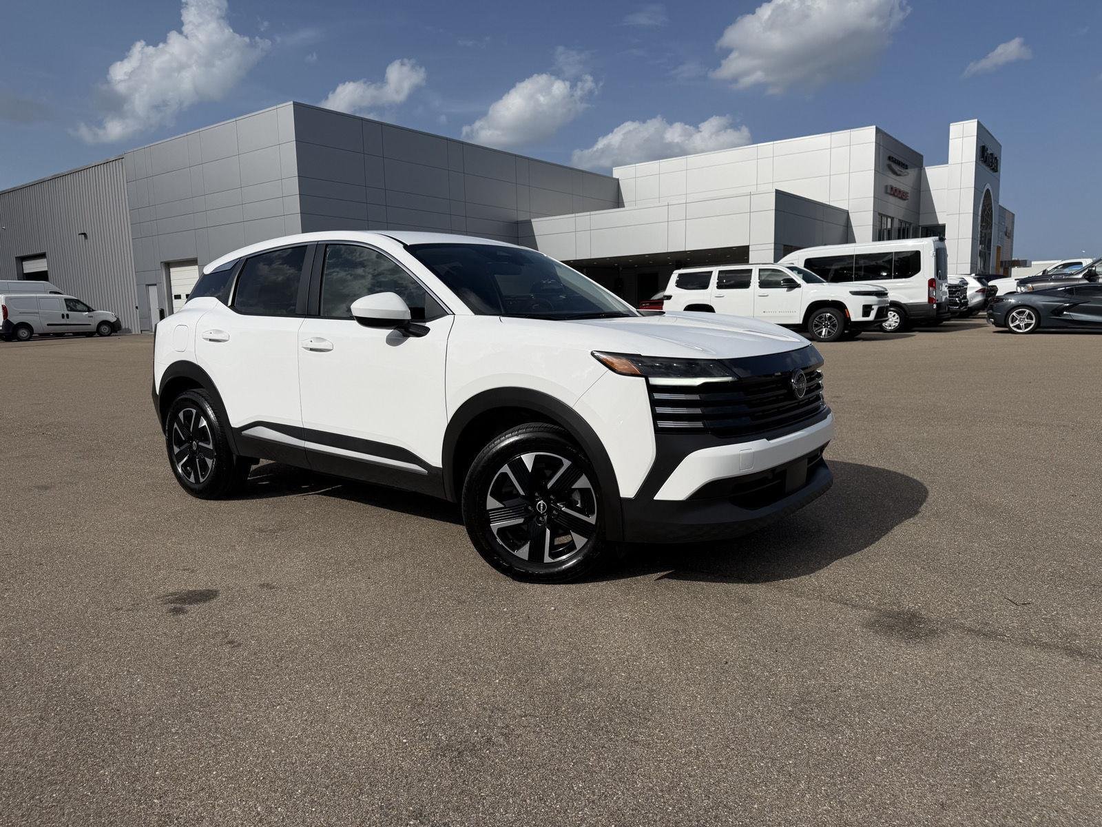 Used 2025 Fresh Powder Nissan SV image 3