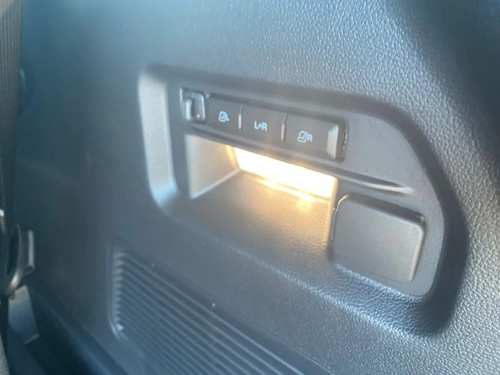 New 2026 Agate Black Metallic Ford Tremor® image 39