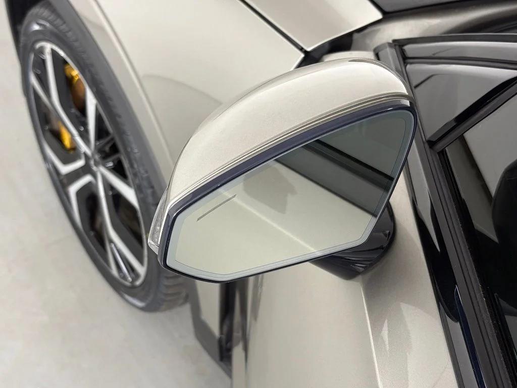 Used 2022 Gold Polestar Long Range Dual Motor image 13