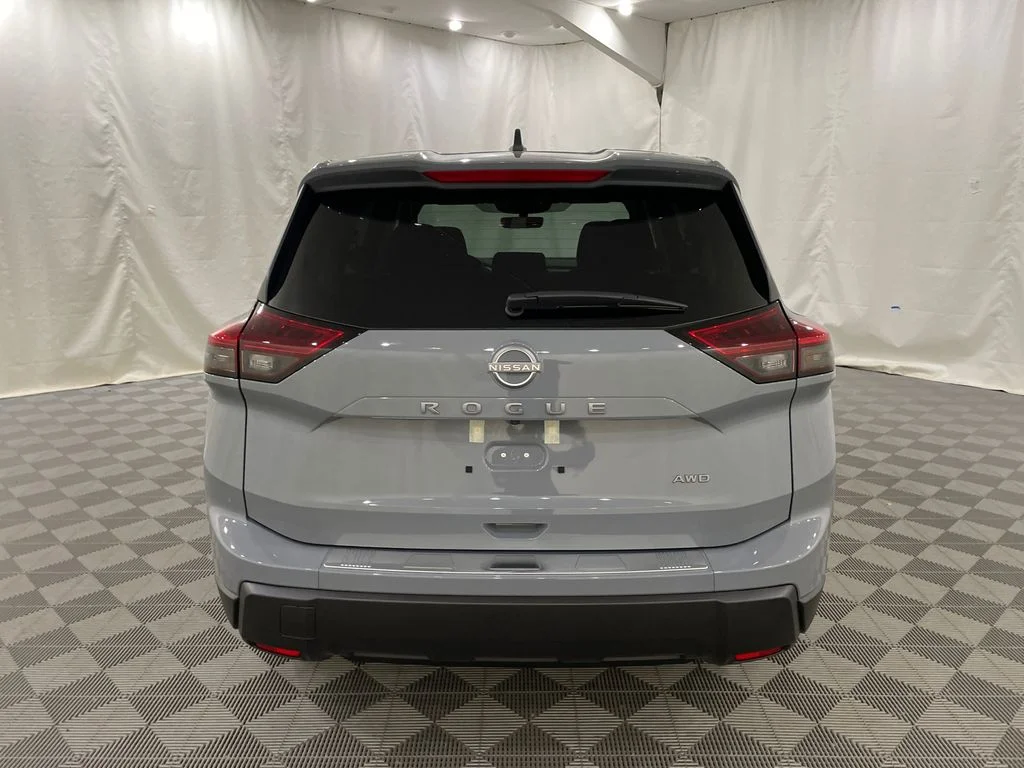 New 2026 Boulder Gray Pearl Nissan SV image 6