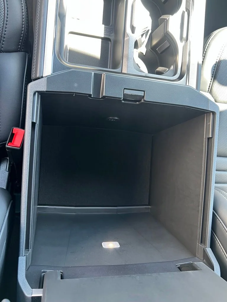 New 2026 Star White Metallic Tri-Coat Ford F-250® Platinum® image 19