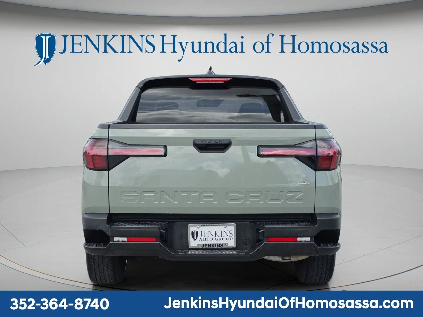 Used 2024 Green Hyundai SE image 6
