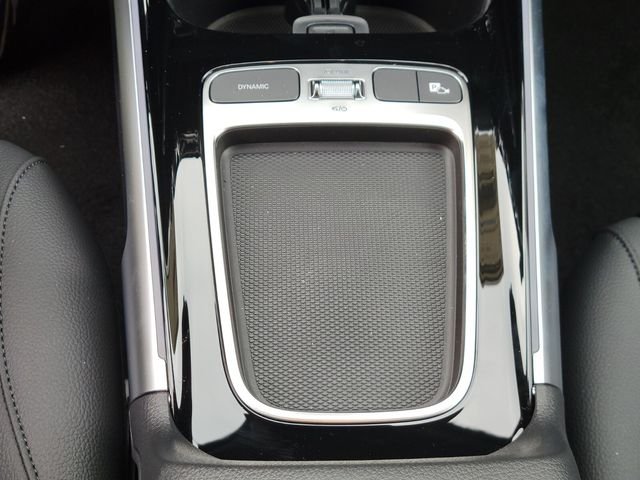 New 2026 Black Mercedes-Benz GLB 250 image 23