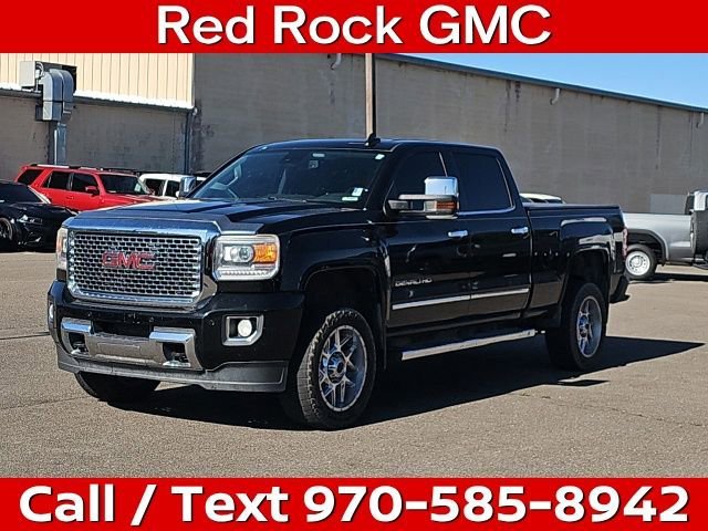 2016 GMC Sierra 4WD Crew Cab Standard Box Denali's photo