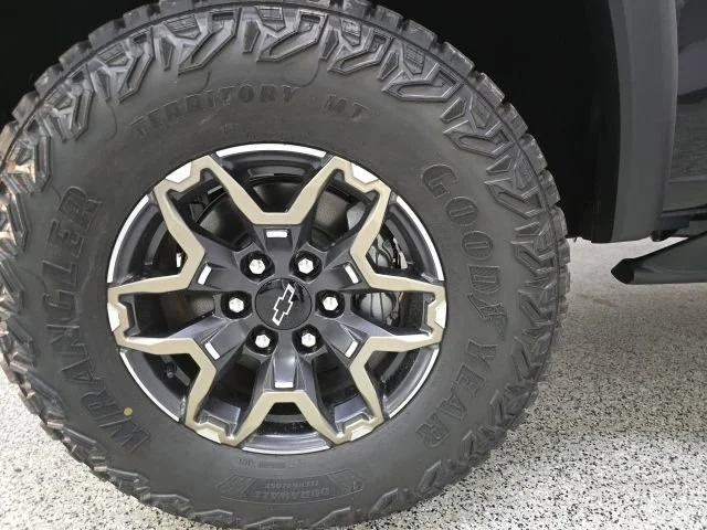 2026 Chevrolet Colorado ZR2 - Photo 26