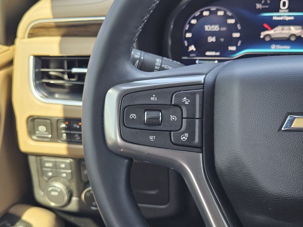 Used 2023 White Chevrolet Premier image 28