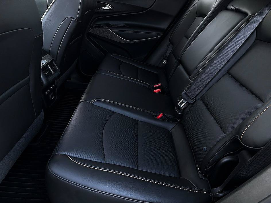 Used 2019 Nightfall Gray Metallic Chevrolet Premier image 9