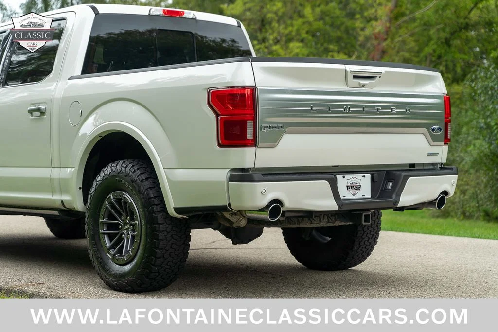 Used 2019 White Ford Limited image 24