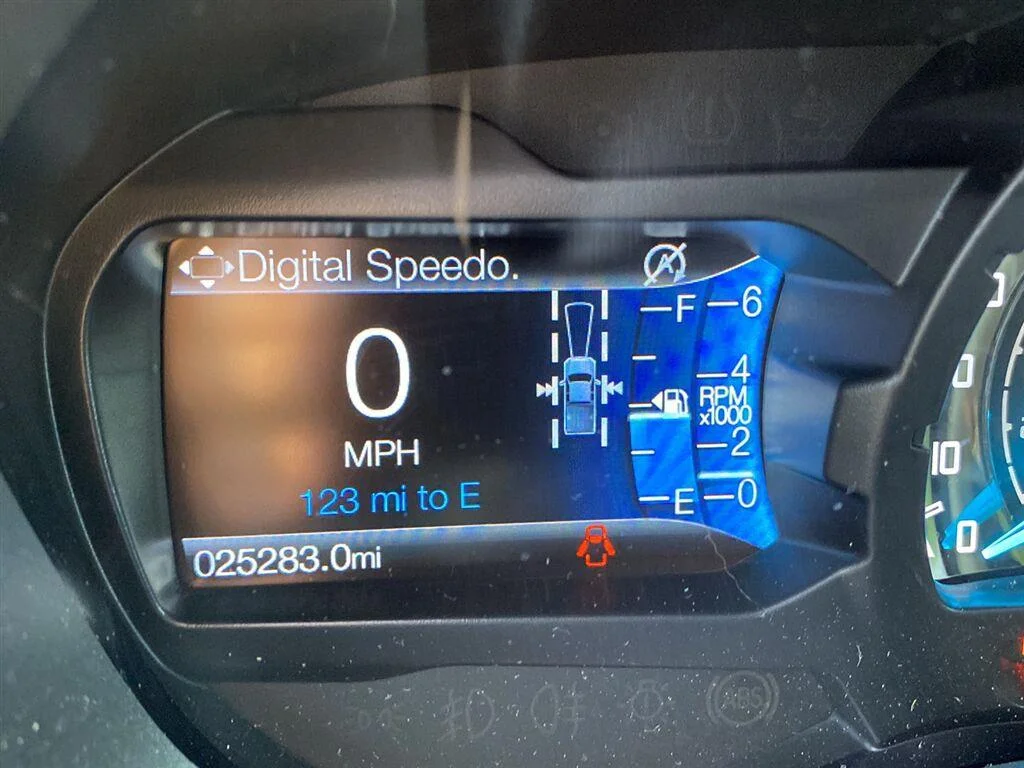 Used 2020 Shadow Black Ford LARIAT image 21