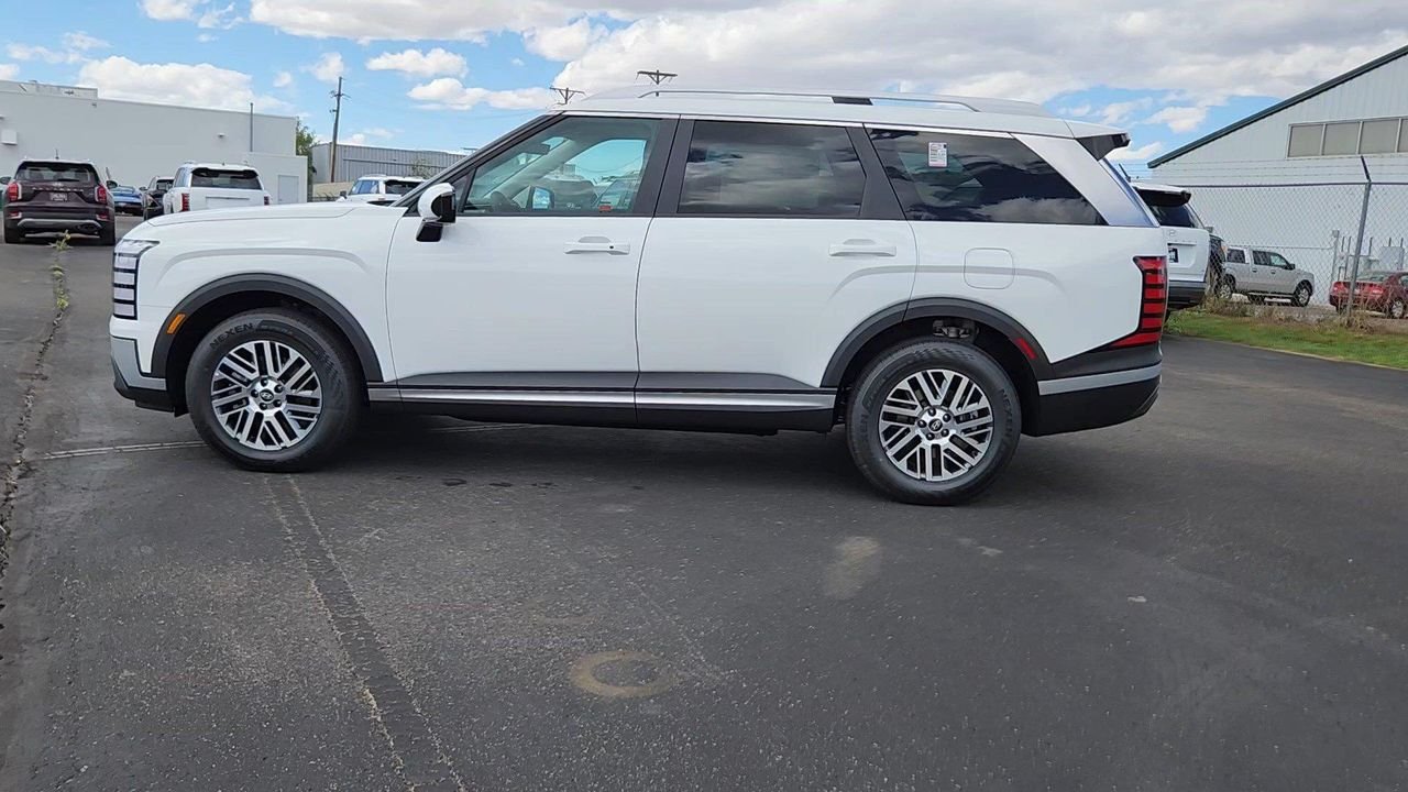 New 2027 Creamy White Pearl Hyundai SEL AWD image 2