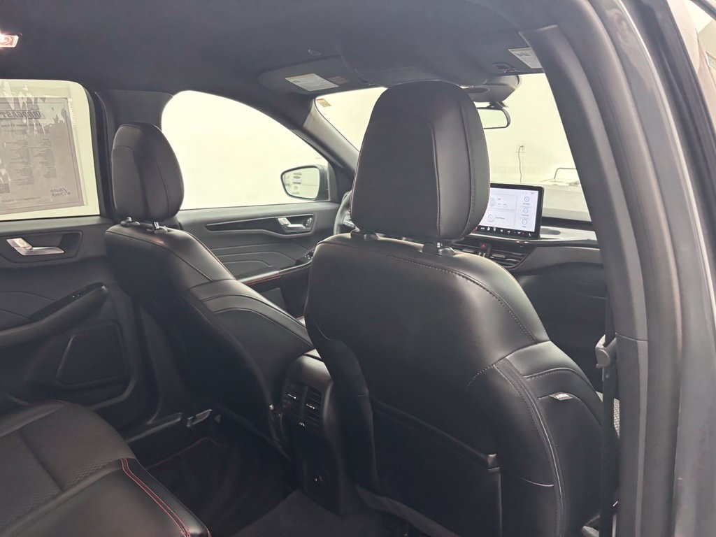 Used 2023 Gray Metallic Ford ST-Line image 39