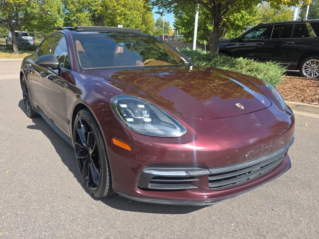 Used 2018  Porsche  image 13