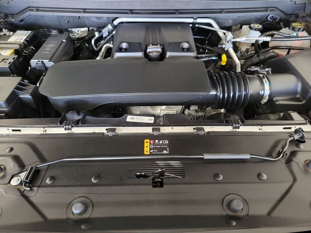 Used 2024 Brown Chevrolet Z71 image 21