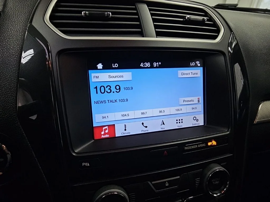 Used 2018 Red Ford XLT image 15