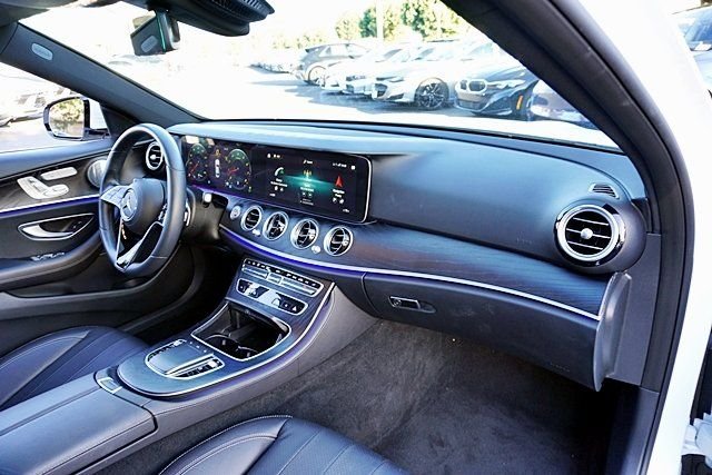 Used 2022  Mercedes-Benz E 350 image 9
