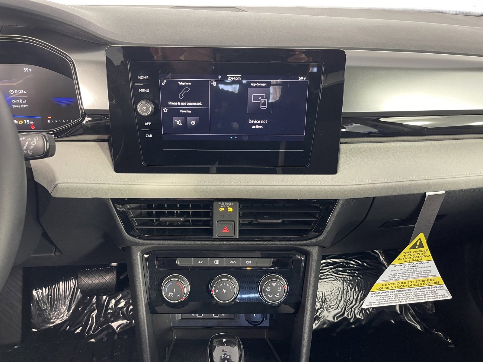 2025 Volkswagen Taos S - Photo 24