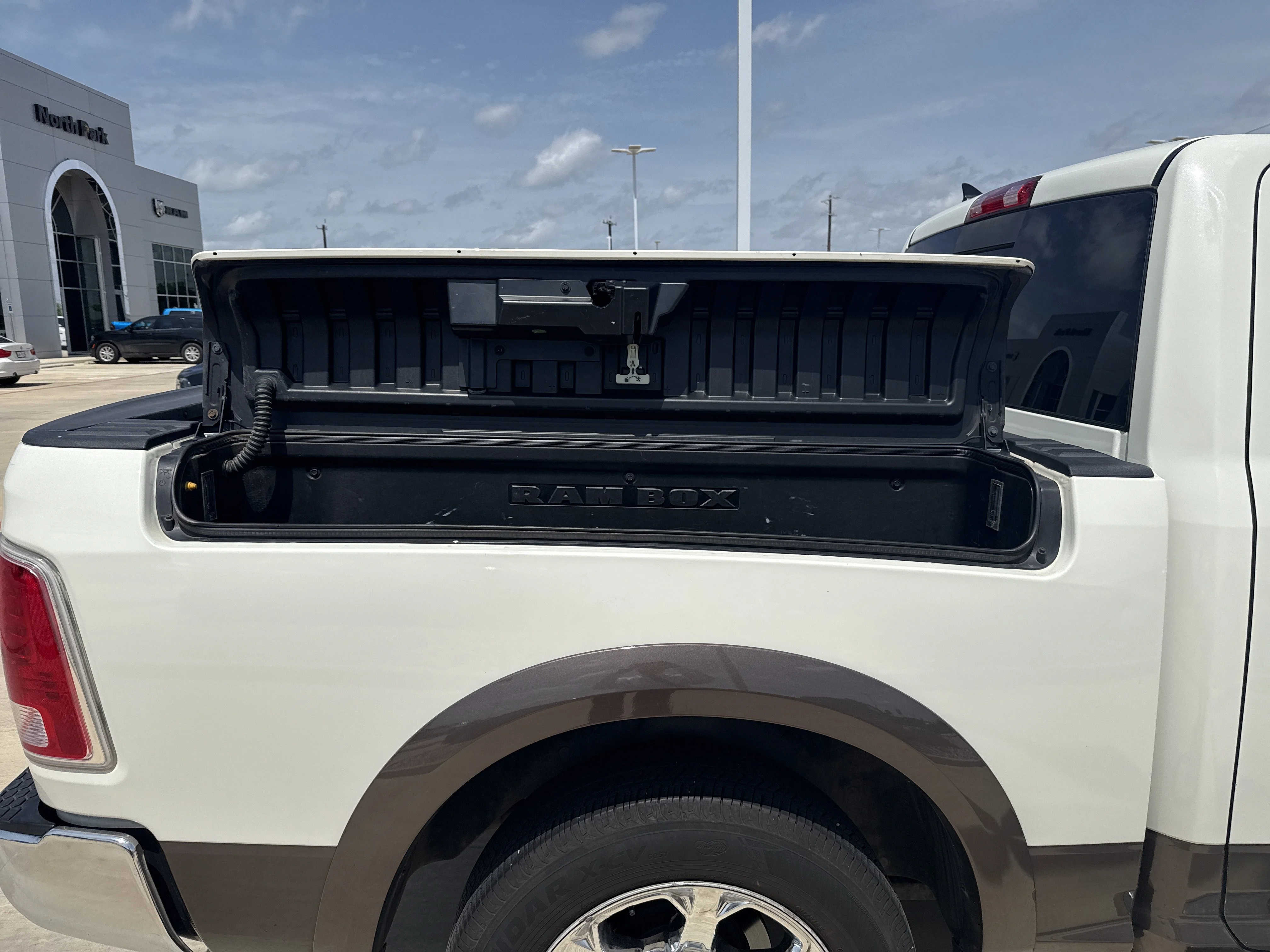 Used 2018 White Ram Laramie image 24