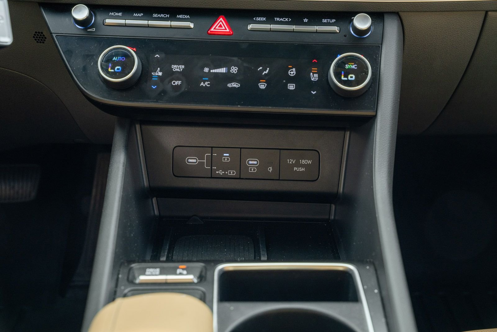 2024 Hyundai Sonata Hybrid Limited - Photo 42