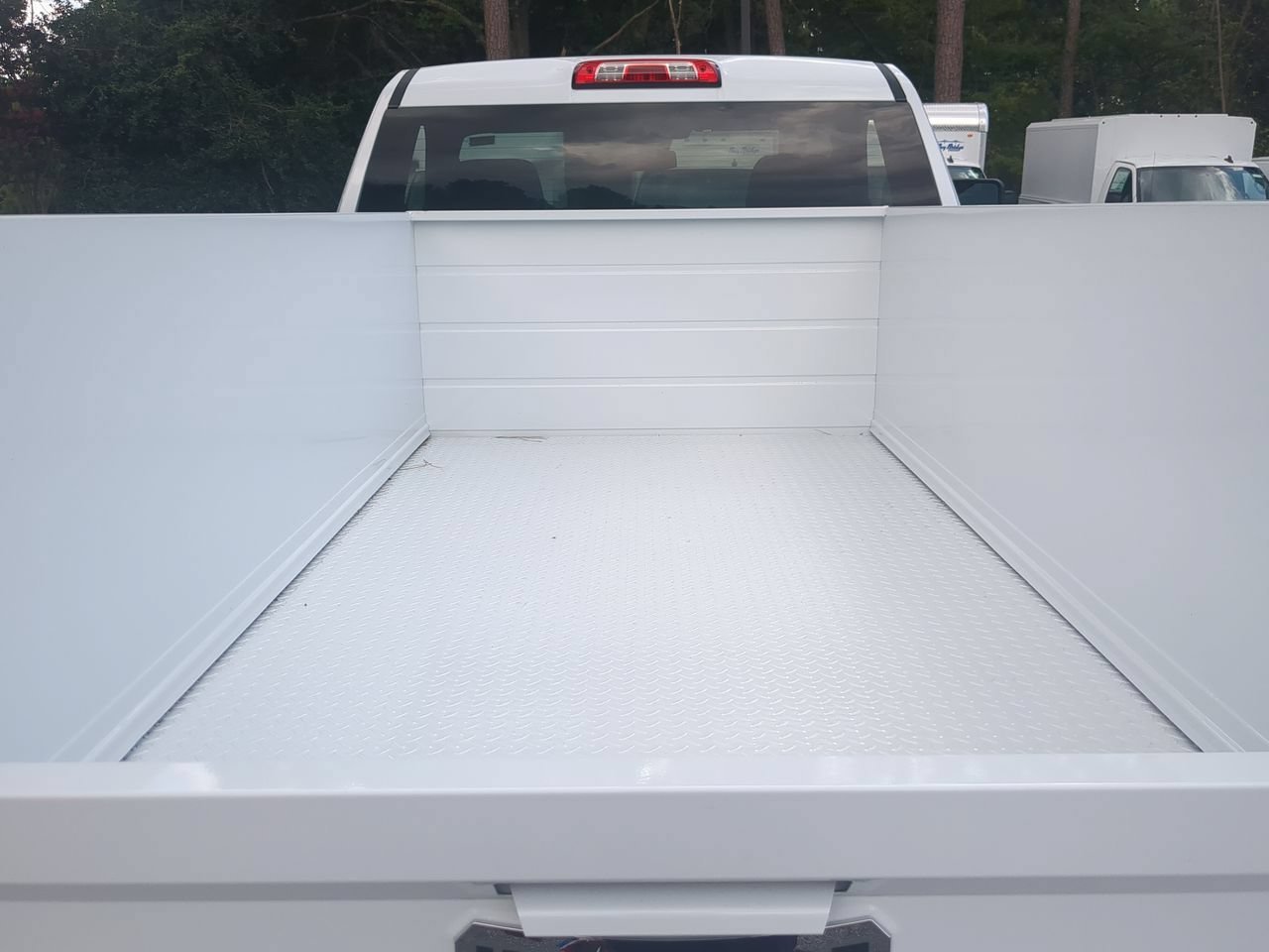 New 2026 Summit White GMC Pro image 23