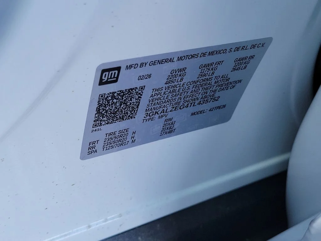 New 2026 Glacier White Tricoat GMC Denali image 25
