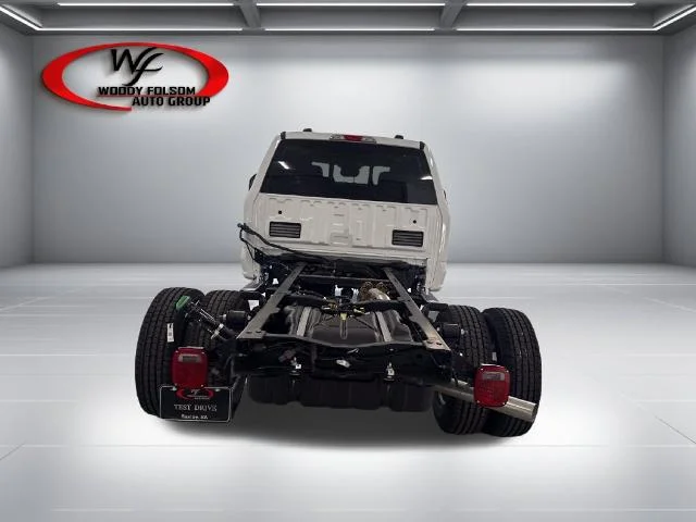 New 2027 Oxford White Ford F-350® XL image 25