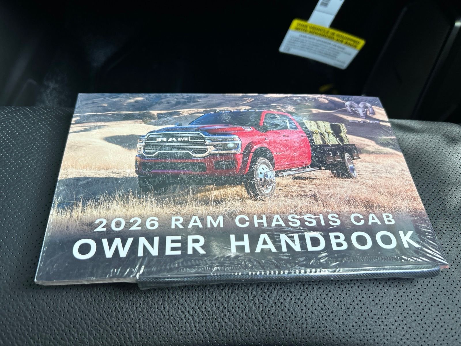 New 2026 Bright White Clear-Coat Exterior Paint RAM Tradesman image 19