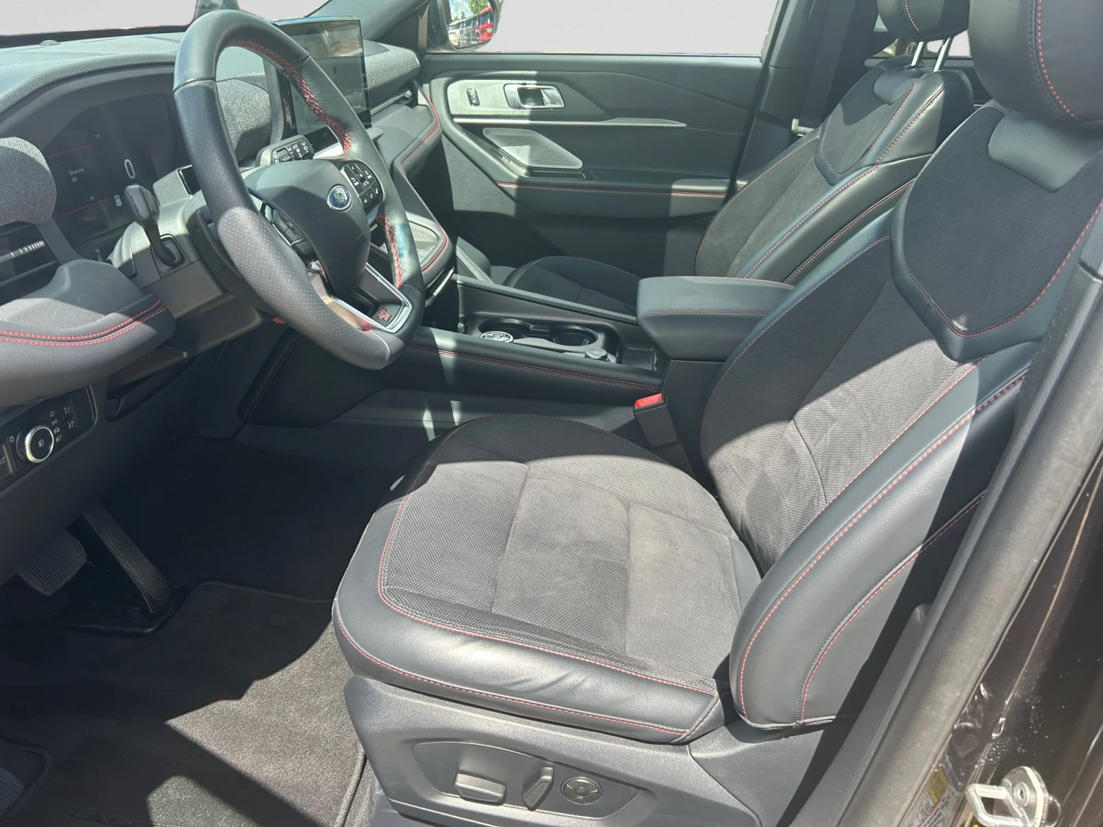 Used 2025 BLACK Ford ST 4WD image 12