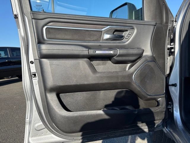 Used 2025 Billet Silver Metallic Clearcoat Ram Laramie image 24