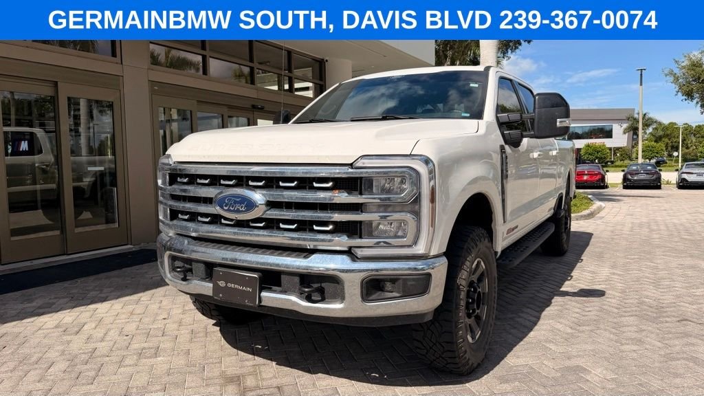 Used 2024 White Metallic Ford Lariat image 4