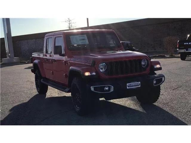 New 2025 Firecracker Red Clear-Coat  Paint Jeep HIGH TIDE 4X4 image 4