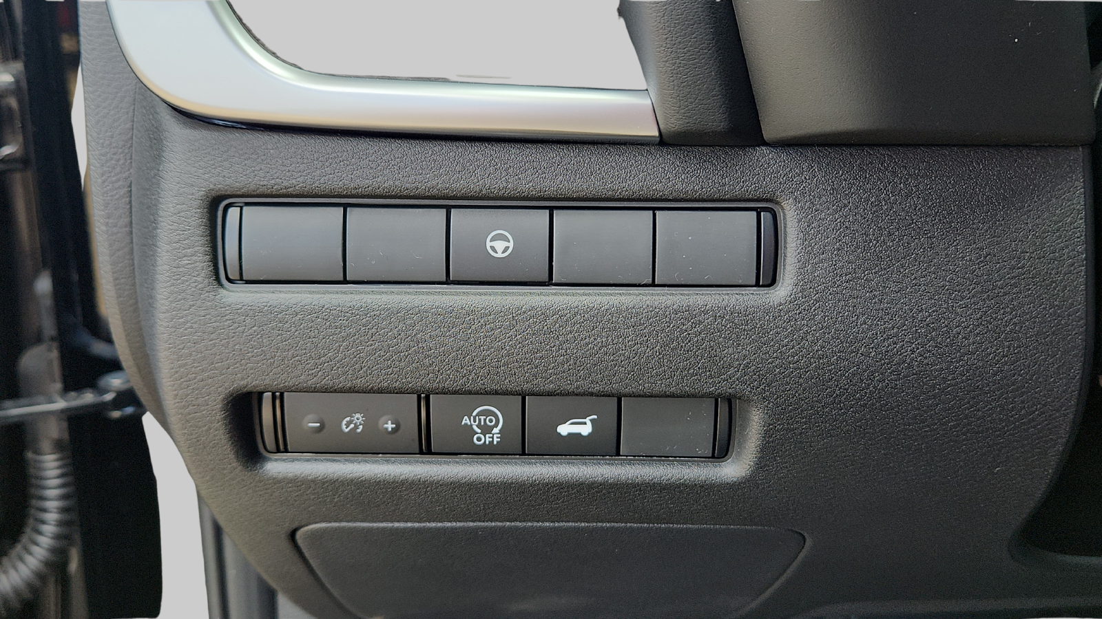 Certified Used 2026 Black Nissan Platinum image 14