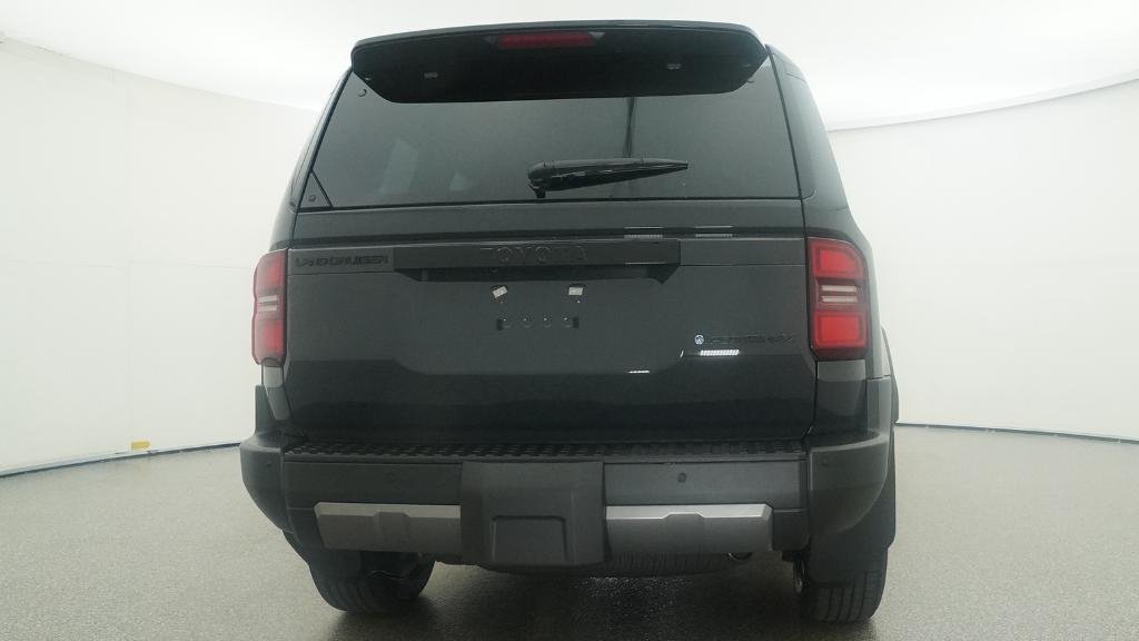 New 2027 Underground Toyota Land Cruiser image 7