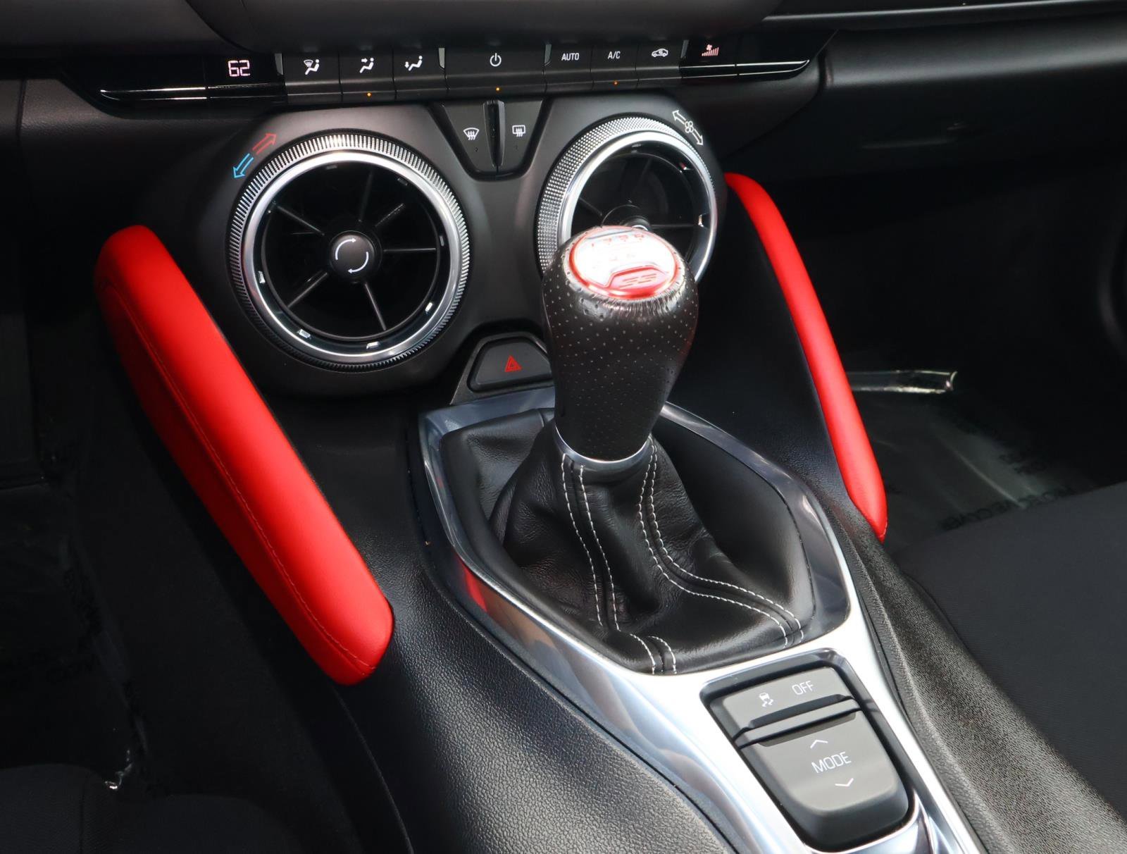 2021 Chevrolet Camaro 1SS - Photo 24