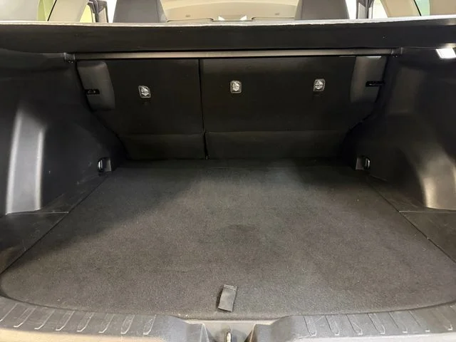 Used 2025 Silver Toyota XLE image 28