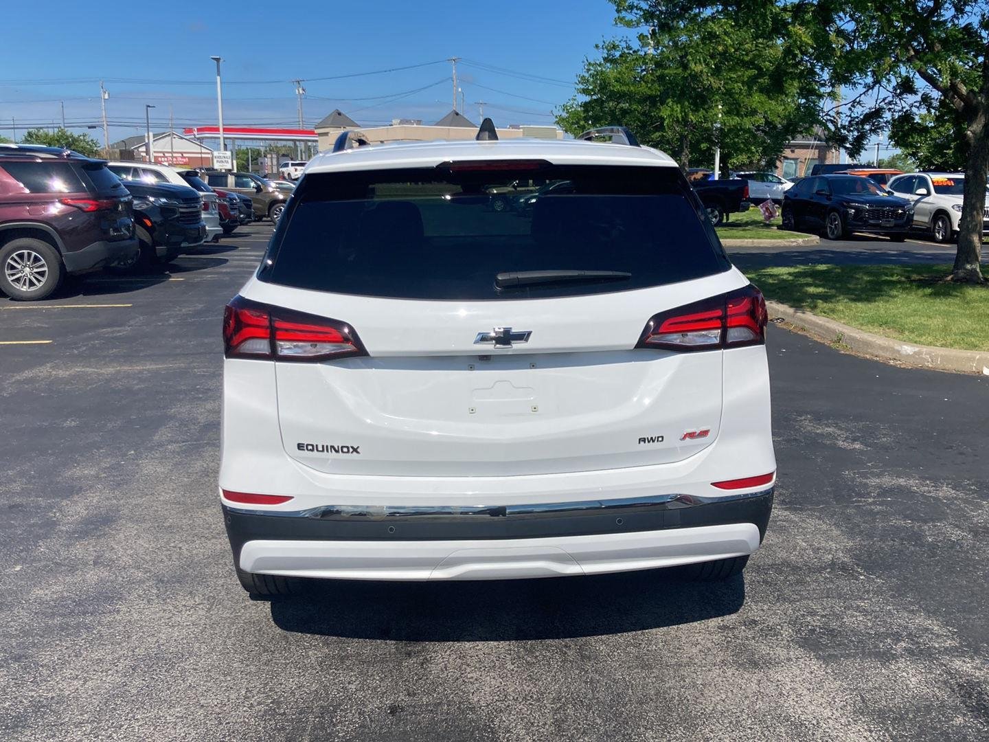 Used 2023 Summit White Chevrolet RS image 6