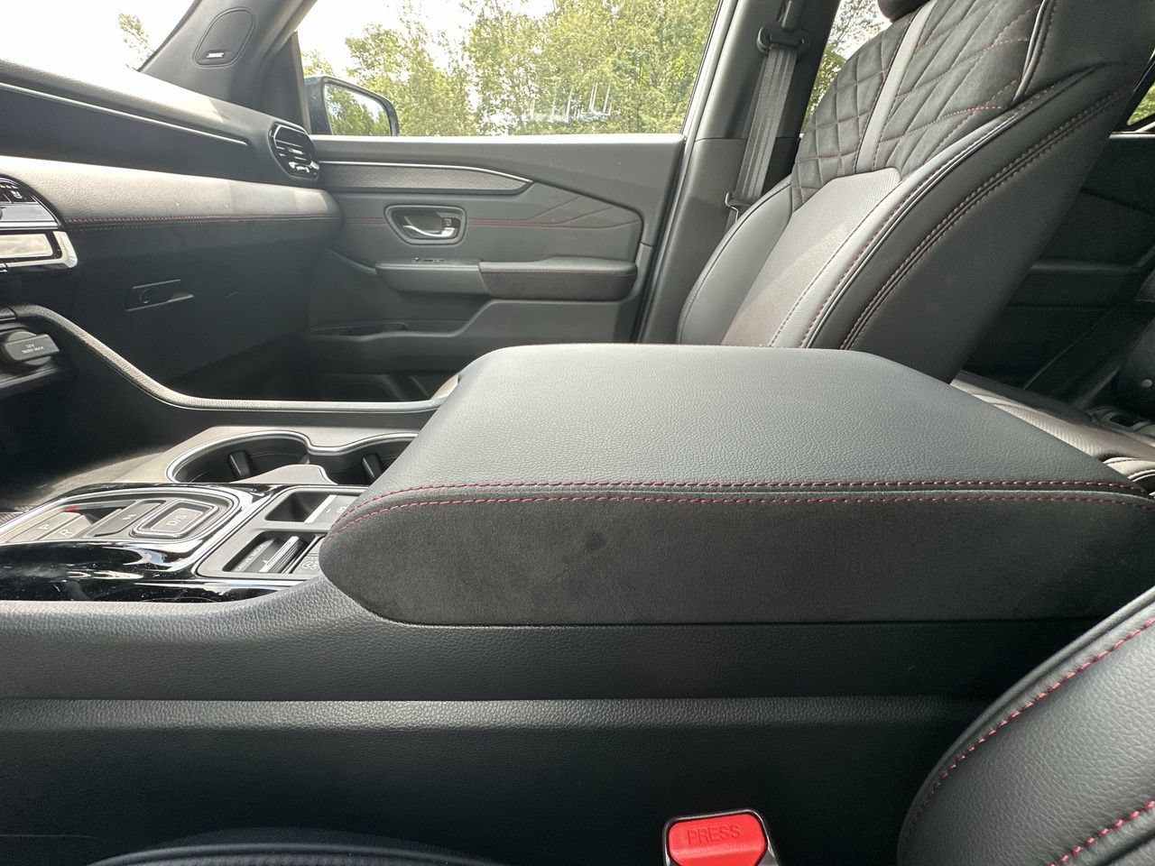 New 2026 Sonic Gray Pearl Honda Black Edition AWD image 23