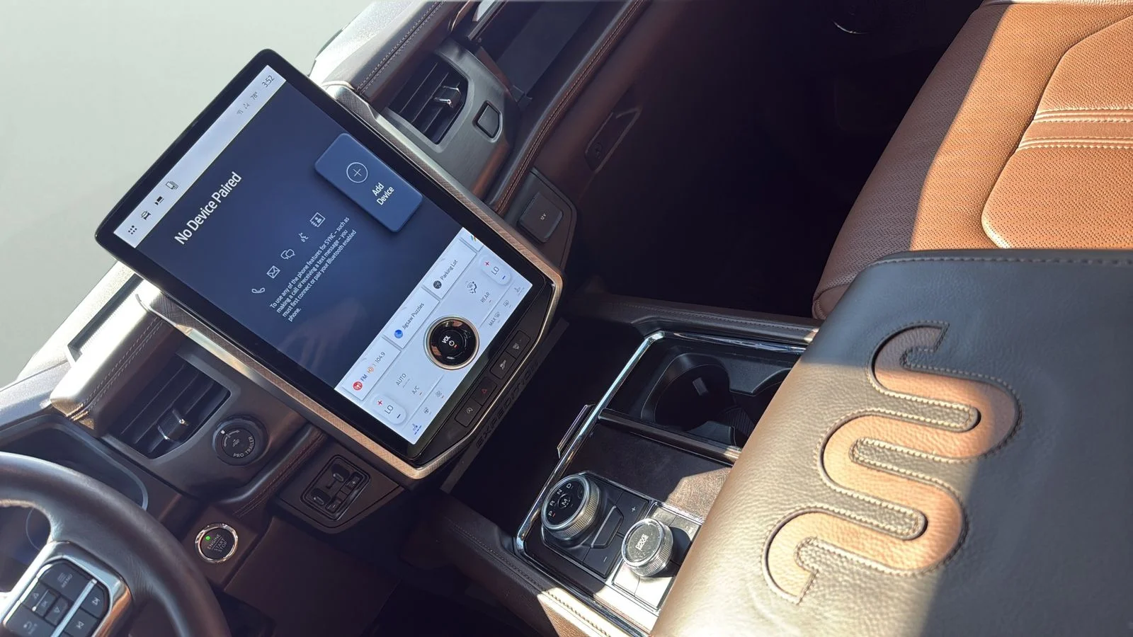 Used 2024 White Ford King Ranch image 20