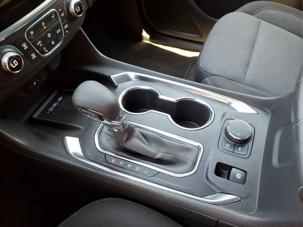 Used 2022 Blue Chevrolet LT image 8