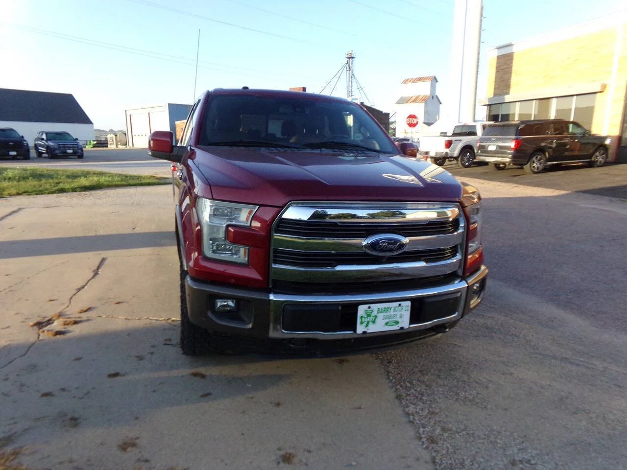 Used 2016 Red Ford King Ranch 4x4 4dr SuperCrew 5.5 ft. SB image 2