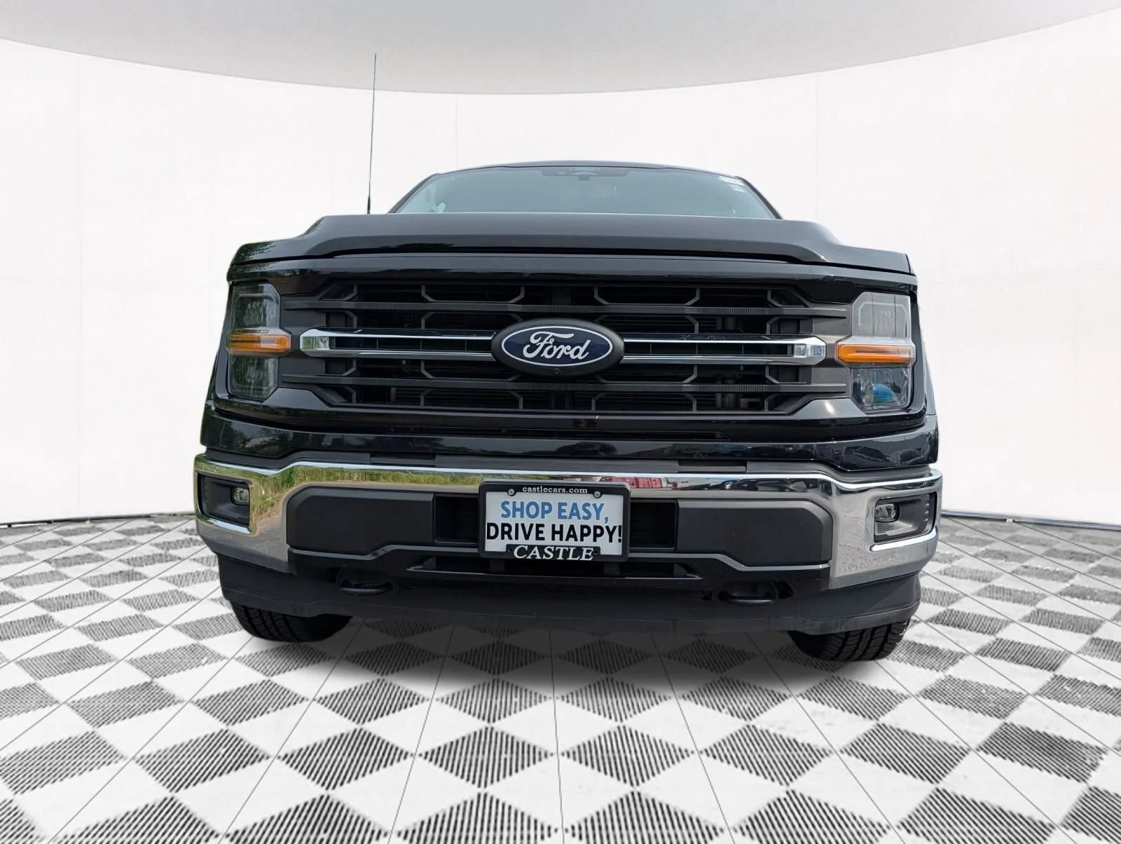 Used 2024 Black Ford XLT image 17