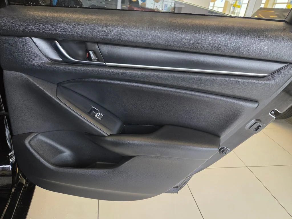 2022 Honda Accord Sport - Photo 23