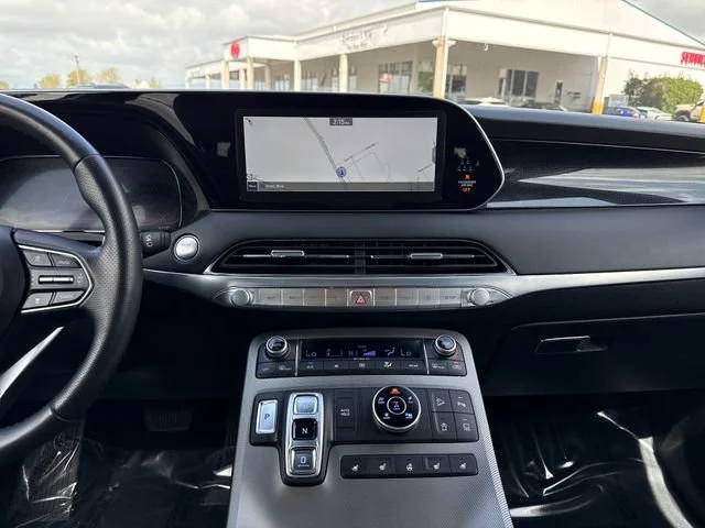 Used 2022 Hyper White Hyundai Calligraphy image 25