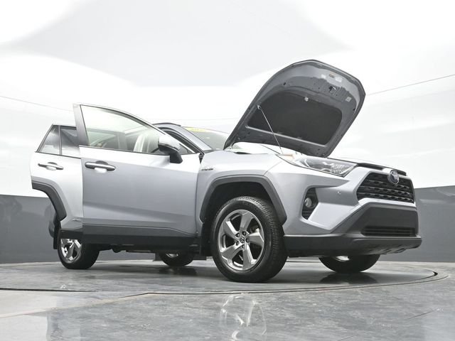 2021 Toyota RAV4 XLE Premium - Photo 32
