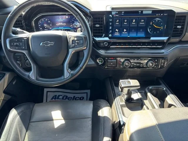 Certified Used 2023 SUMMIT WHITE Chevrolet ZR2 image 18
