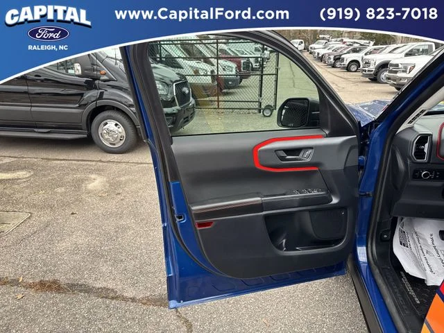 Used 2024 Blue Ford Free Wheeling image 19