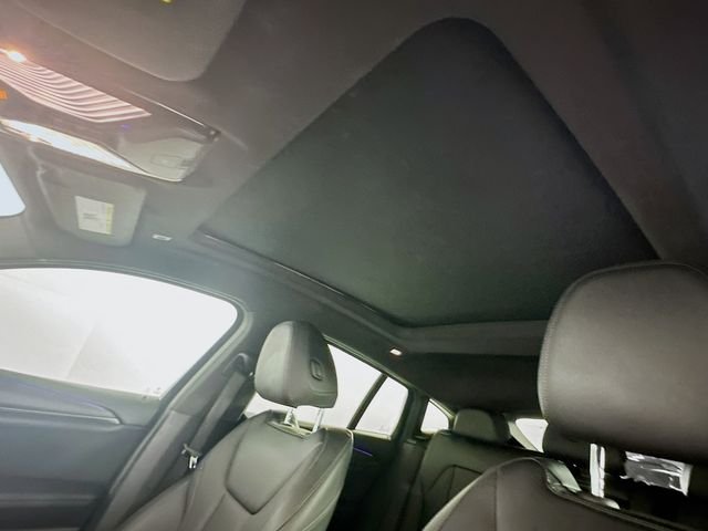 Used 2023 Gray BMW xDrive30i image 22